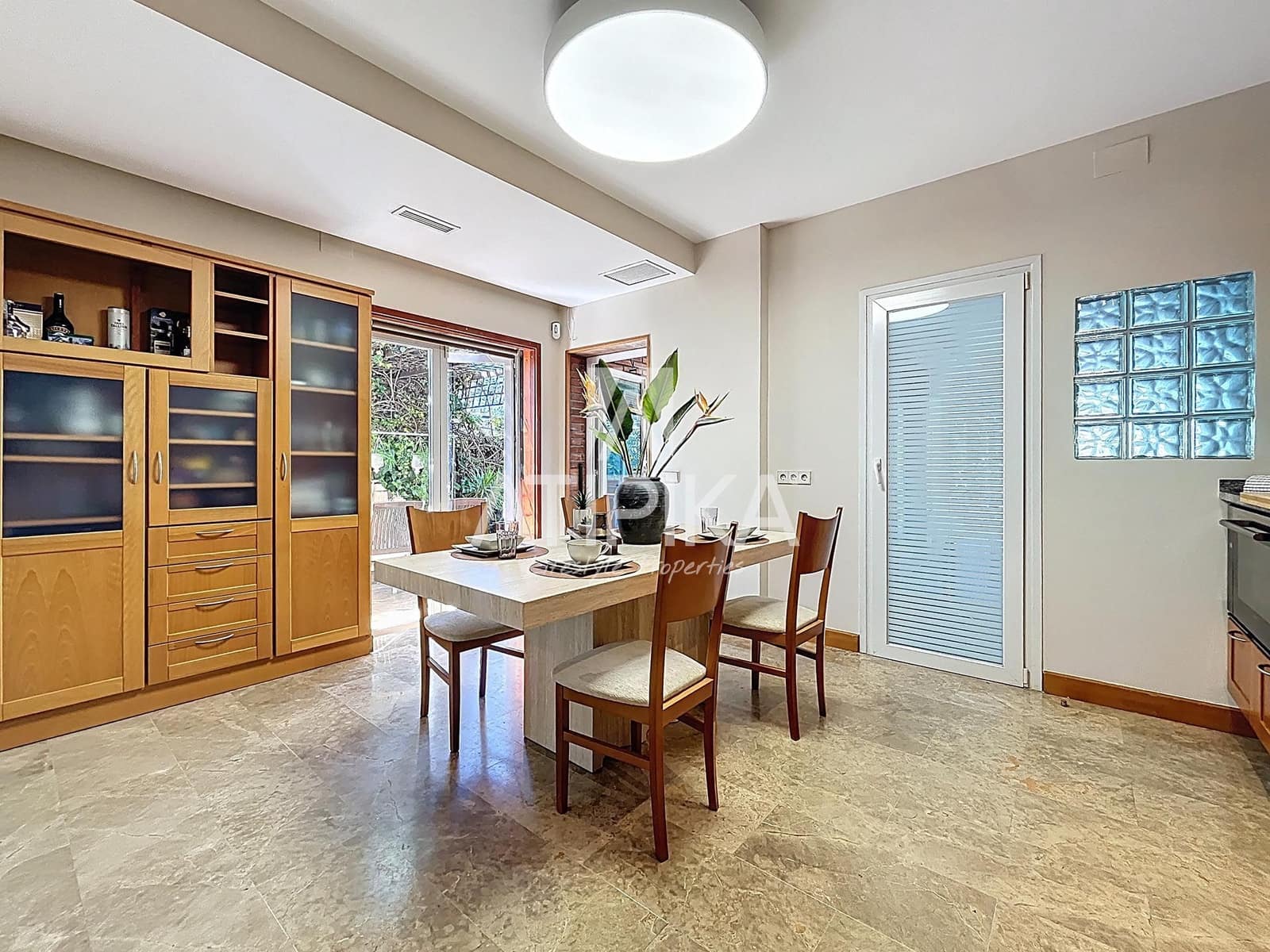7 Zimmer Villa zu vermieten in Castelldefels mit Pool Garage - 8.900 € (Ref: 9941417)
