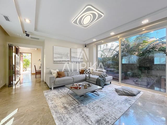 7 slaapkamer Villa te huur in Castelldefels met zwembad garage - € 8.900 (Ref: 9941417)