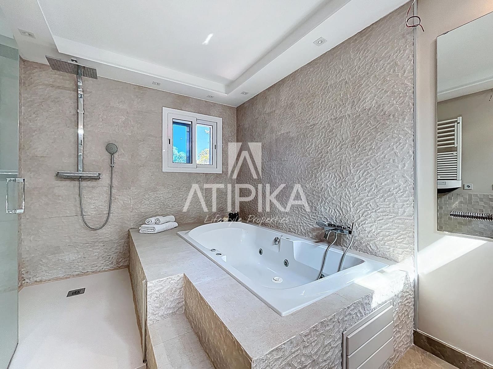 7 Zimmer Villa zu vermieten in Castelldefels mit Pool Garage - 8.900 € (Ref: 9941417)