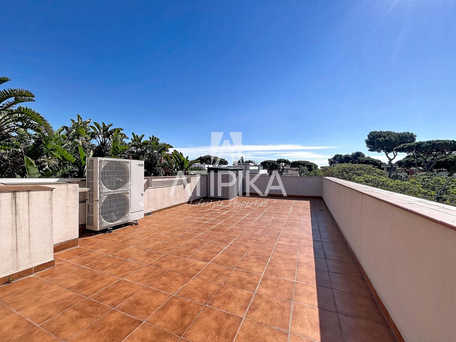 7 Zimmer Villa zu vermieten in Castelldefels mit Pool Garage - 8.900 € (Ref: 9941417)