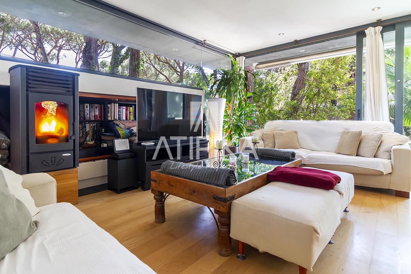 Villa till salu i Gava med pool - 3 250 000 € (Ref: 9941418)