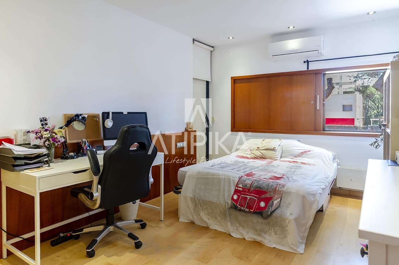 Villa till salu i Gava med pool - 3 250 000 € (Ref: 9941418)