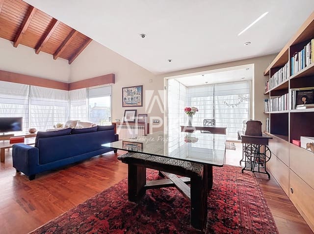 5 Zimmer Villa zu verkaufen in Castelldefels - 1.280.000 € (Ref: 9941419)