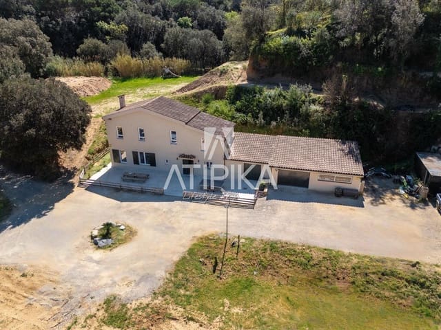 3 quarto Quinta/Casa Rural para venda em Argentona com piscina - 1 000 000 € (Ref: 9941426)