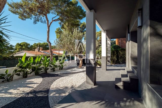 5 chambre Villa/Maison à vendre à Castelldefels avec piscine - 2 290 000 € (Ref: 9941434)