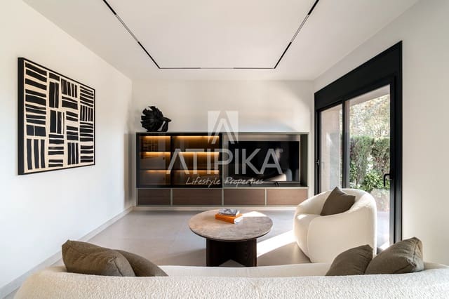 5 chambre Villa/Maison à vendre à Castelldefels avec piscine - 2 290 000 € (Ref: 9941434)