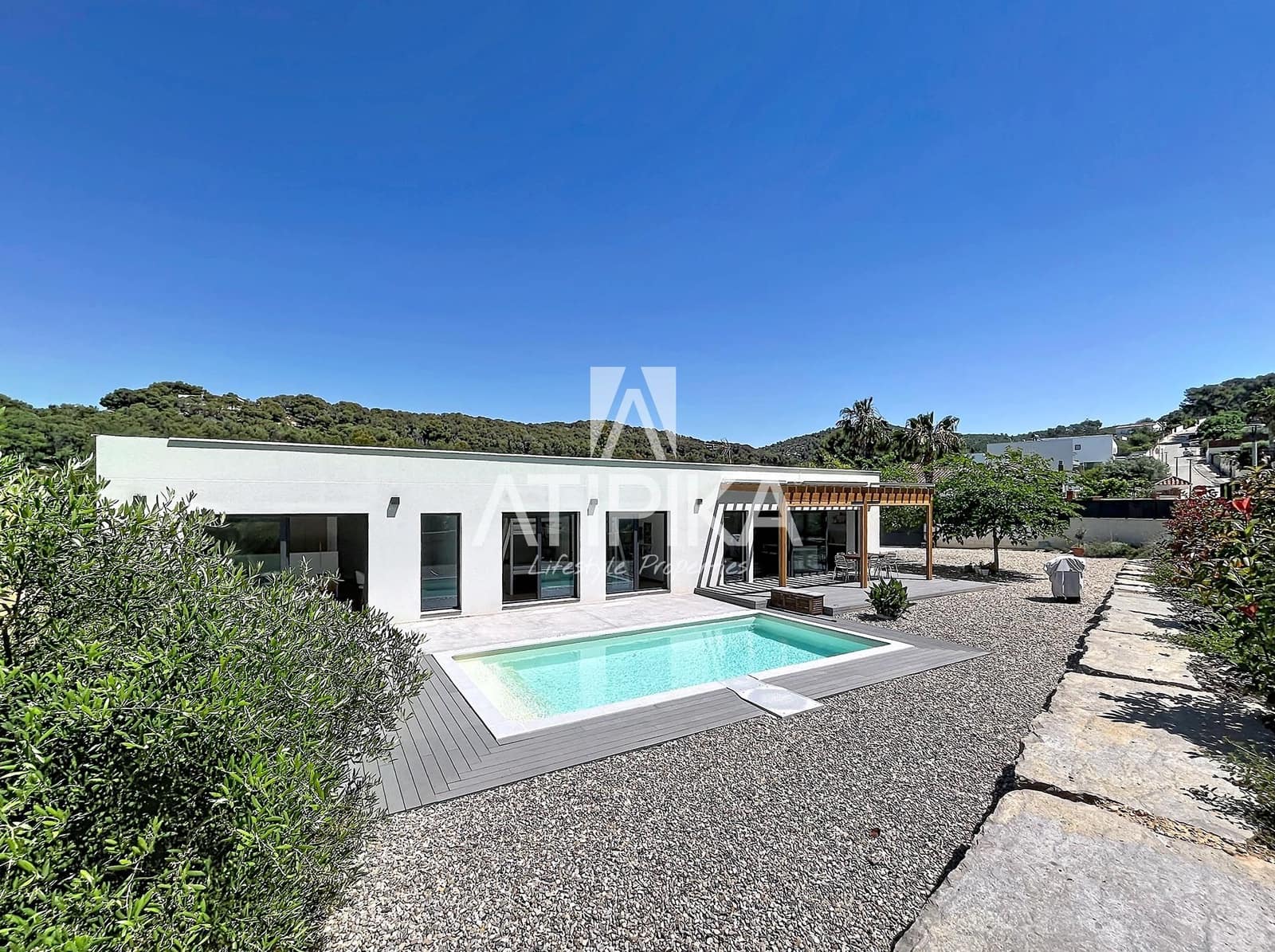 4 chambre Villa/Maison à vendre à Sant Pere de Ribes avec piscine - 1 100 000 € (Ref: 9941435)