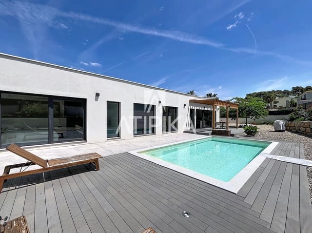 4 chambre Villa/Maison à vendre à Sant Pere de Ribes avec piscine - 1 100 000 € (Ref: 9941435)