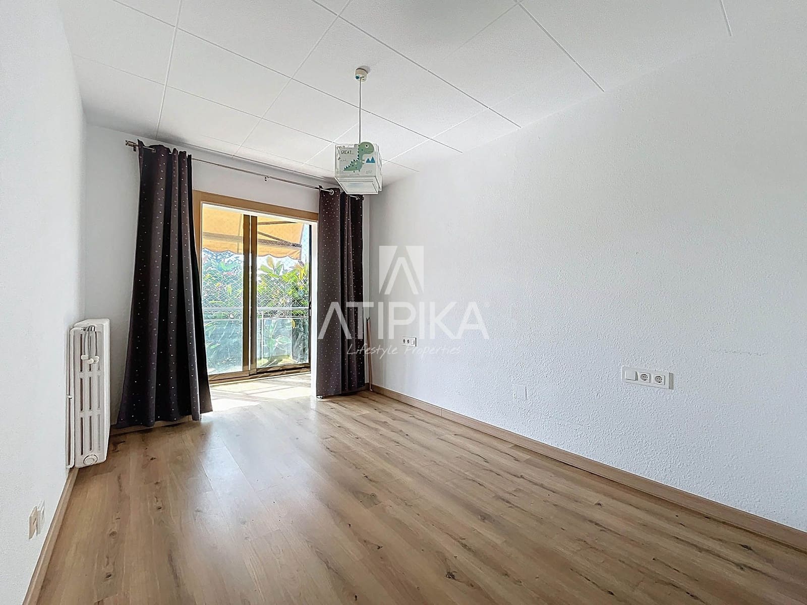 5 makuuhuone Huvila vuokrattavana paikassa Castelldefels mukana uima-altaan 
autotalli - 5 900 € (Ref: 9941436)