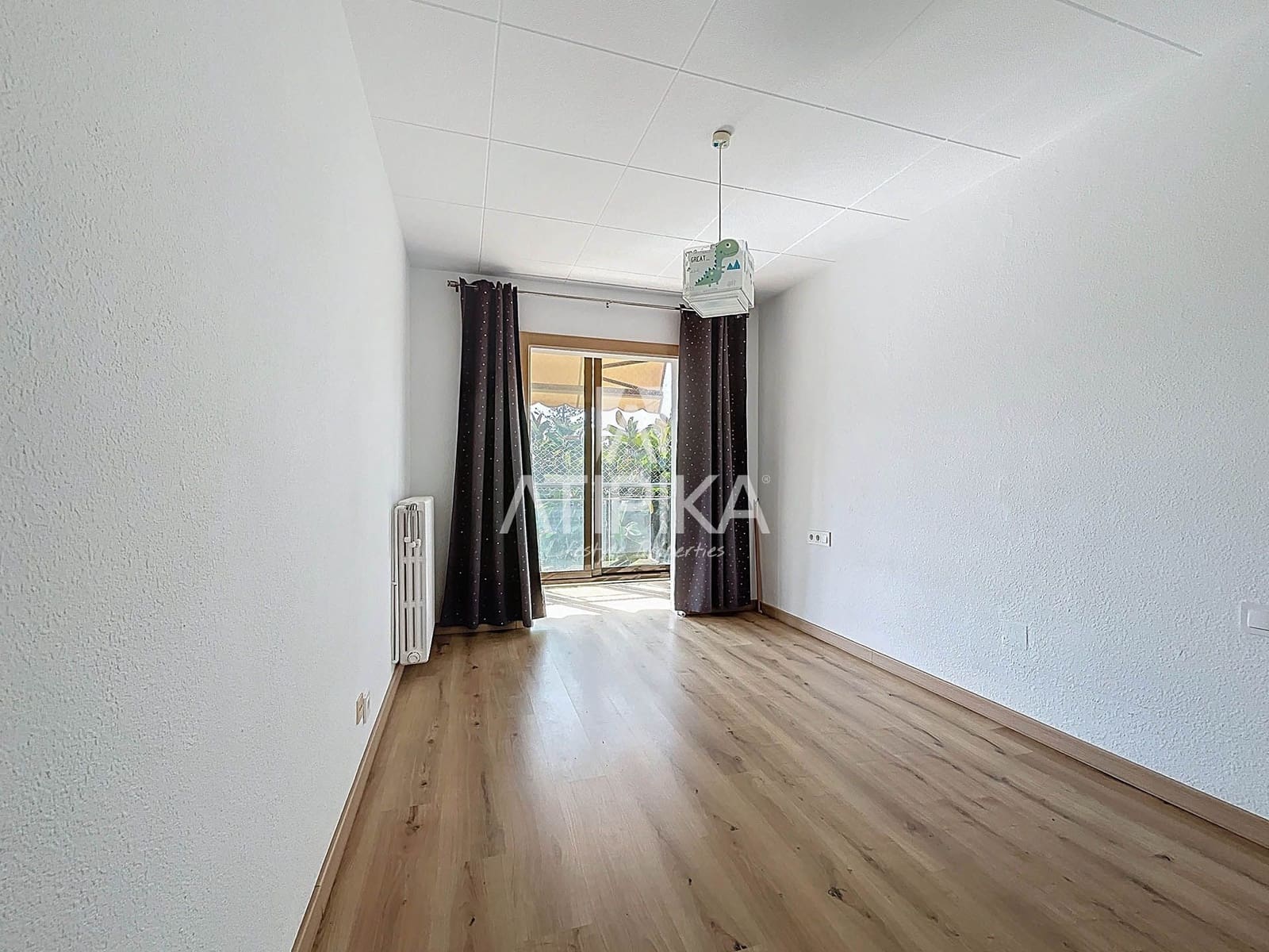 5 makuuhuone Huvila vuokrattavana paikassa Castelldefels mukana uima-altaan 
autotalli - 5 900 € (Ref: 9941436)