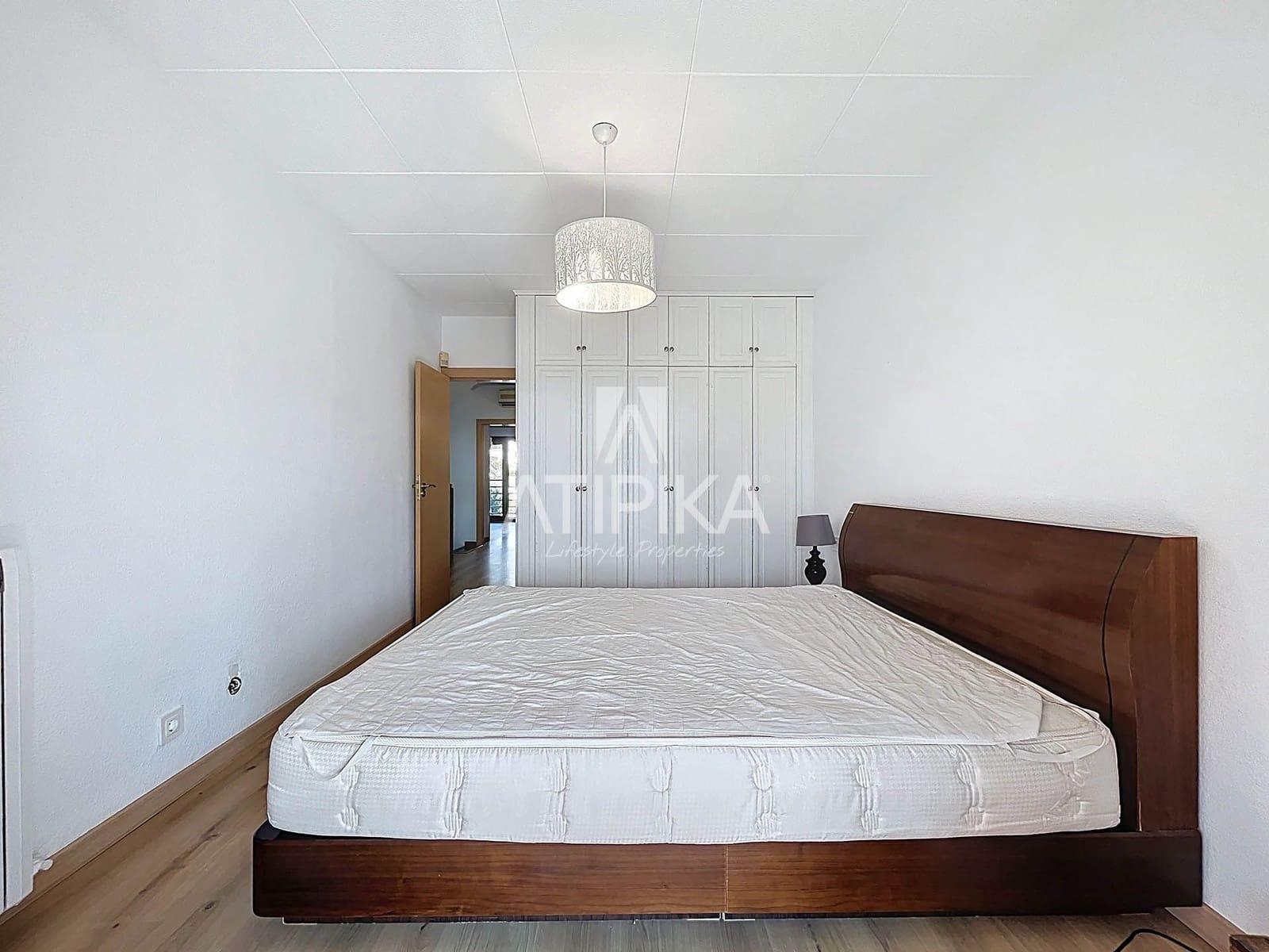 5 makuuhuone Huvila vuokrattavana paikassa Castelldefels mukana uima-altaan 
autotalli - 5 900 € (Ref: 9941436)