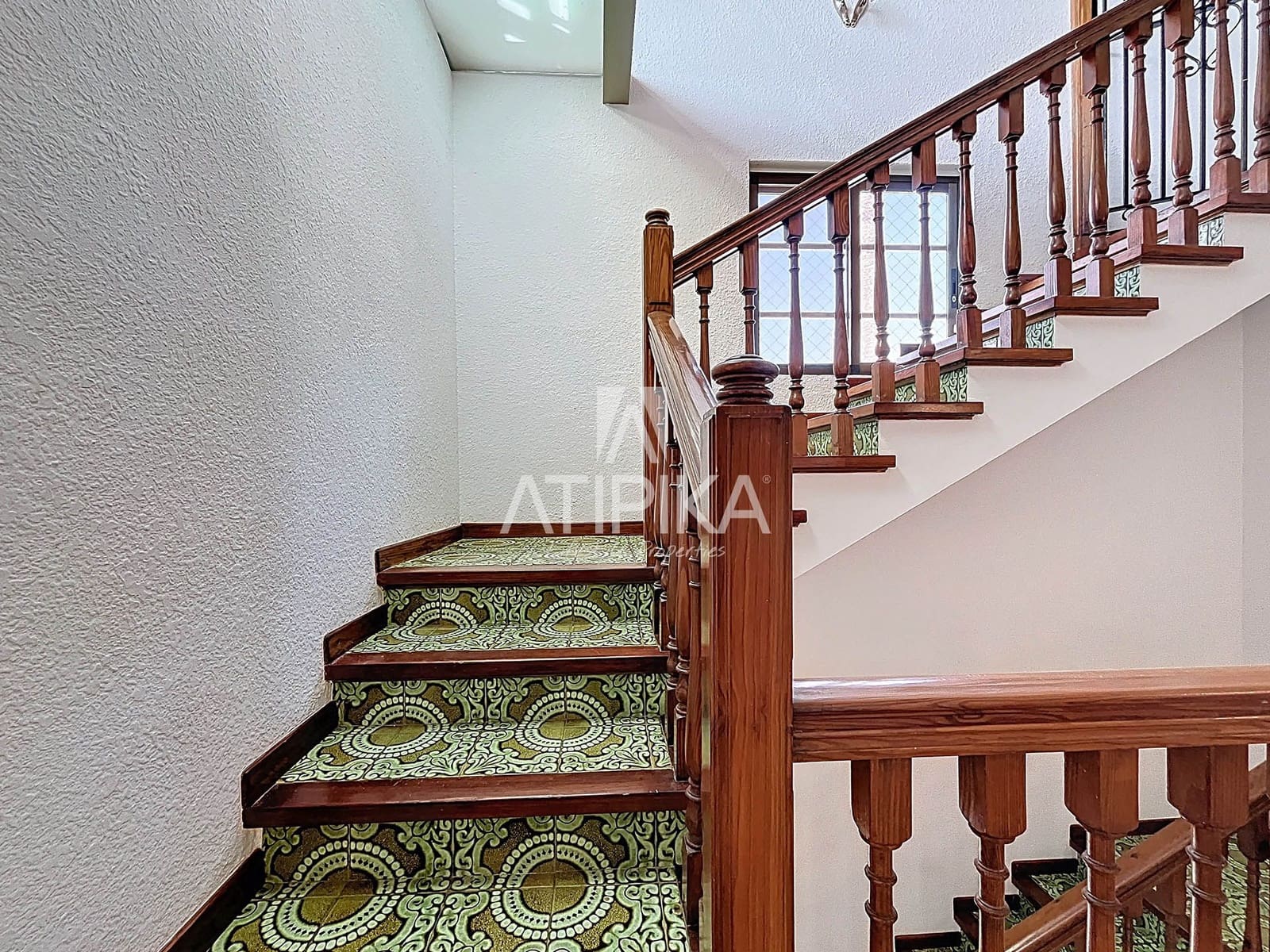 5 makuuhuone Huvila vuokrattavana paikassa Castelldefels mukana uima-altaan 
autotalli - 5 900 € (Ref: 9941436)