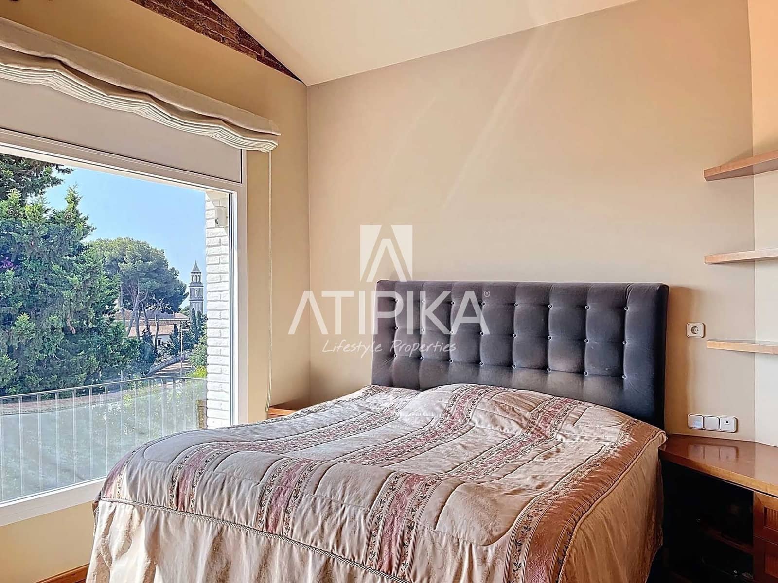 5 soverom Villa til leie i Barcelona by med svømmebasseng garasje - € 16 000 (Ref: 9941438)