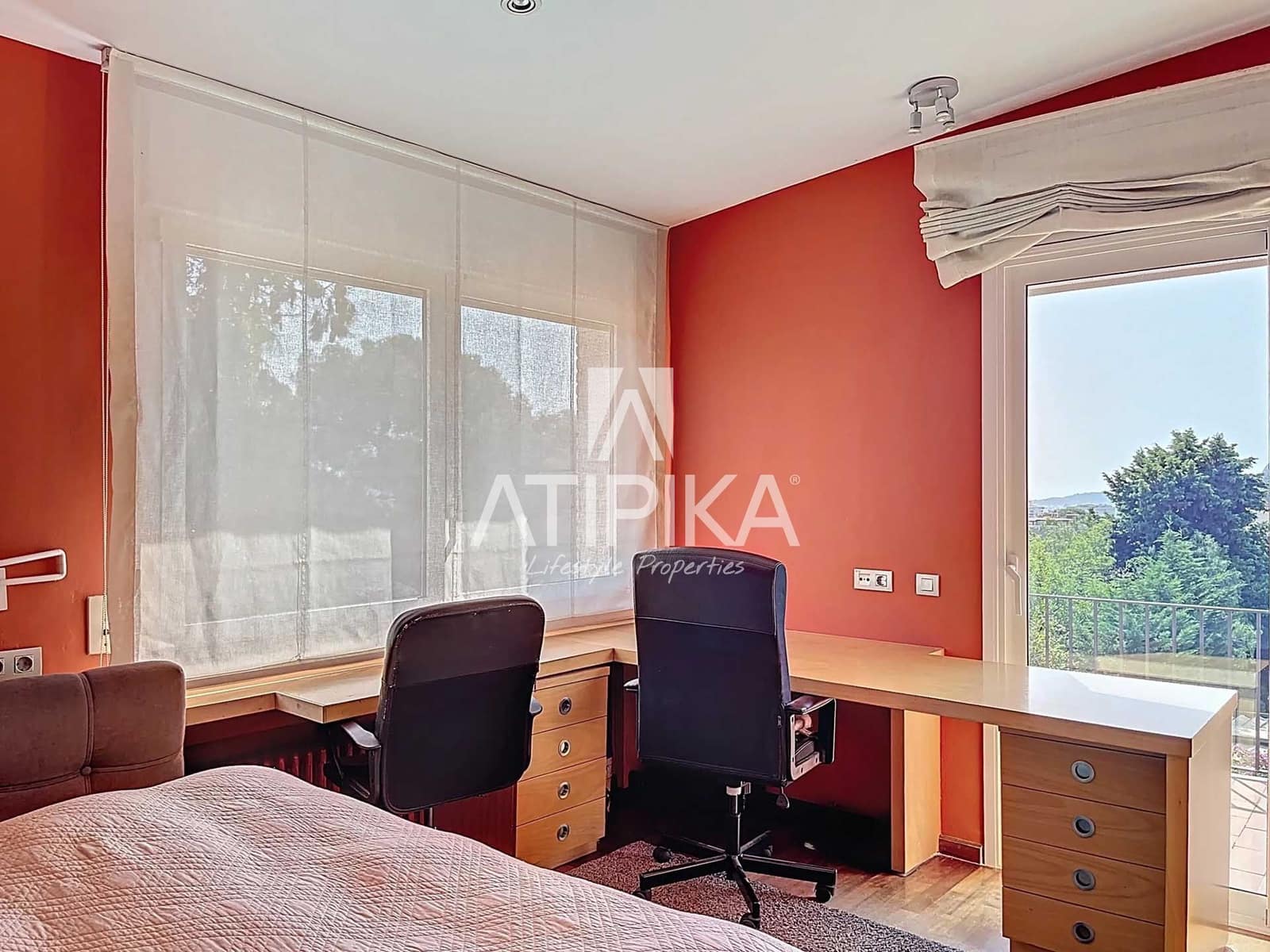 5 soverom Villa til leie i Barcelona by med svømmebasseng garasje - € 16 000 (Ref: 9941438)