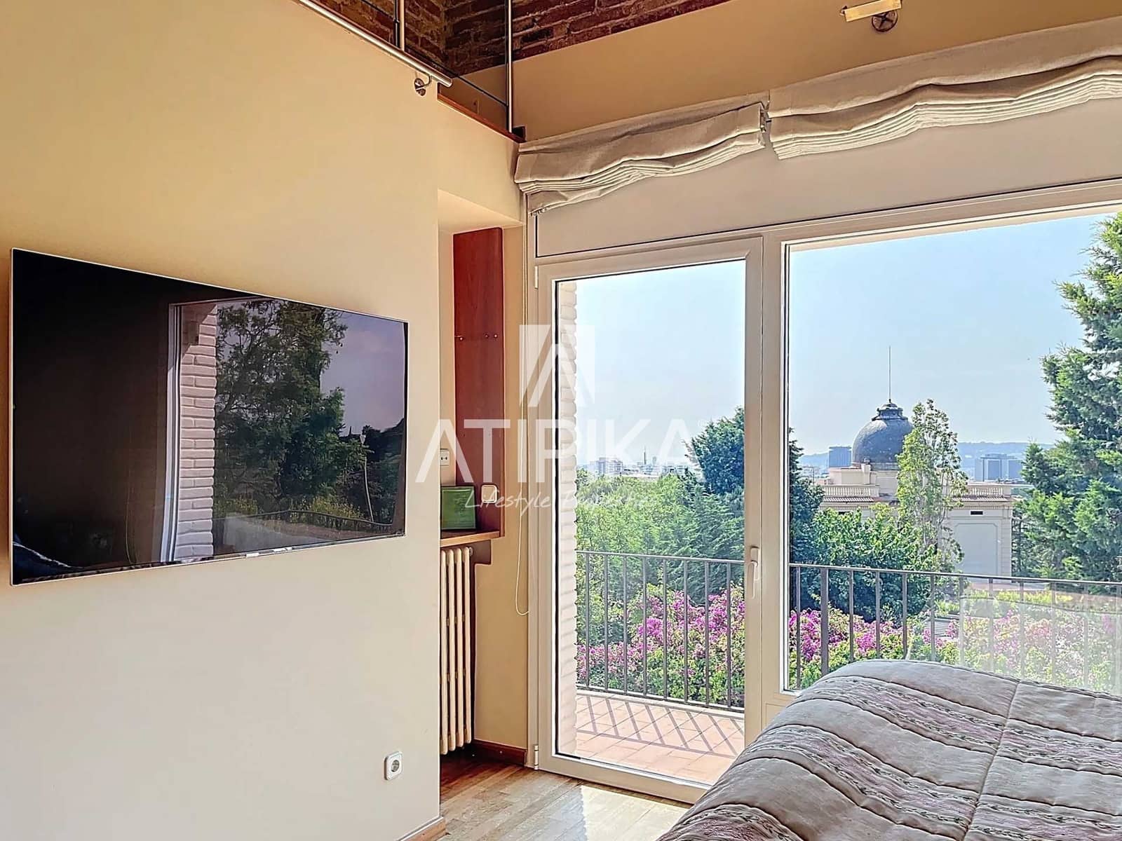 5 soverom Villa til leie i Barcelona by med svømmebasseng garasje - € 16 000 (Ref: 9941438)