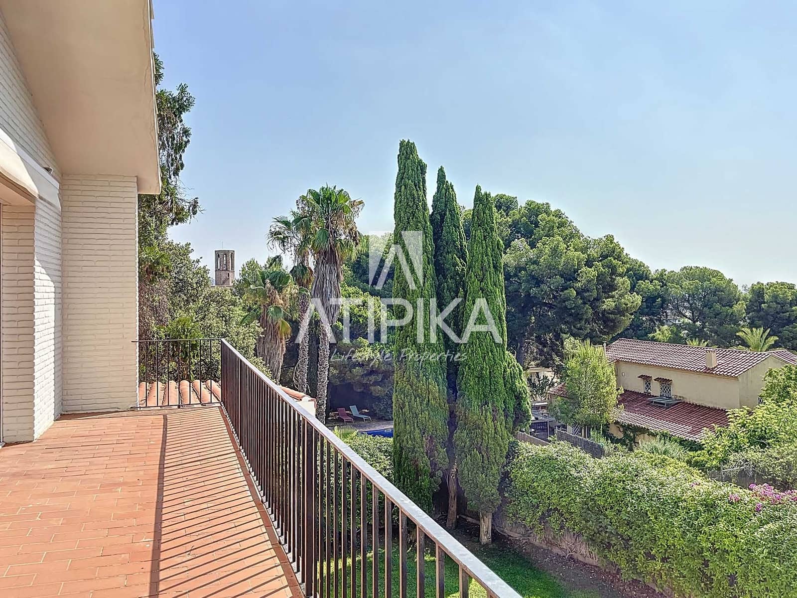 5 soverom Villa til leie i Barcelona by med svømmebasseng garasje - € 16 000 (Ref: 9941438)