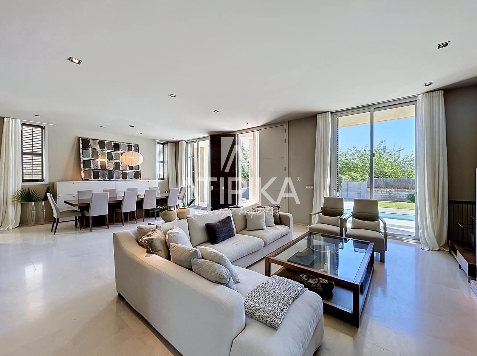 6 soveværelse Villa til salg i Gava med swimmingpool - € 8.484.000 (Ref: 9941439)