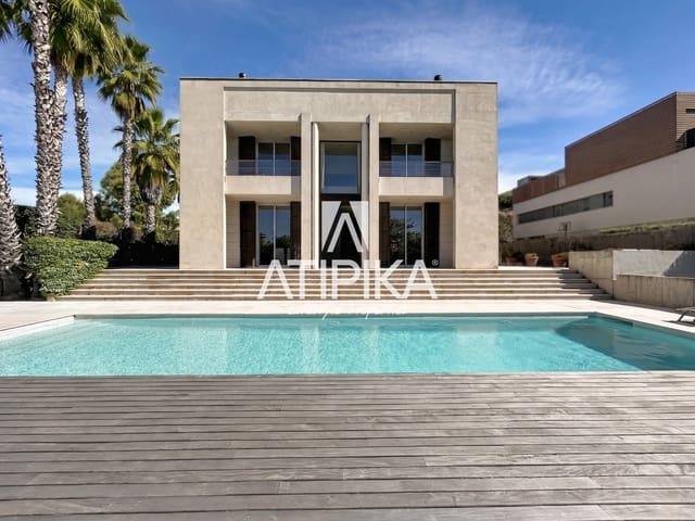 6 soveværelse Villa til salg i Gavà med swimmingpool - € 8.484.000 (Ref: 9941439)