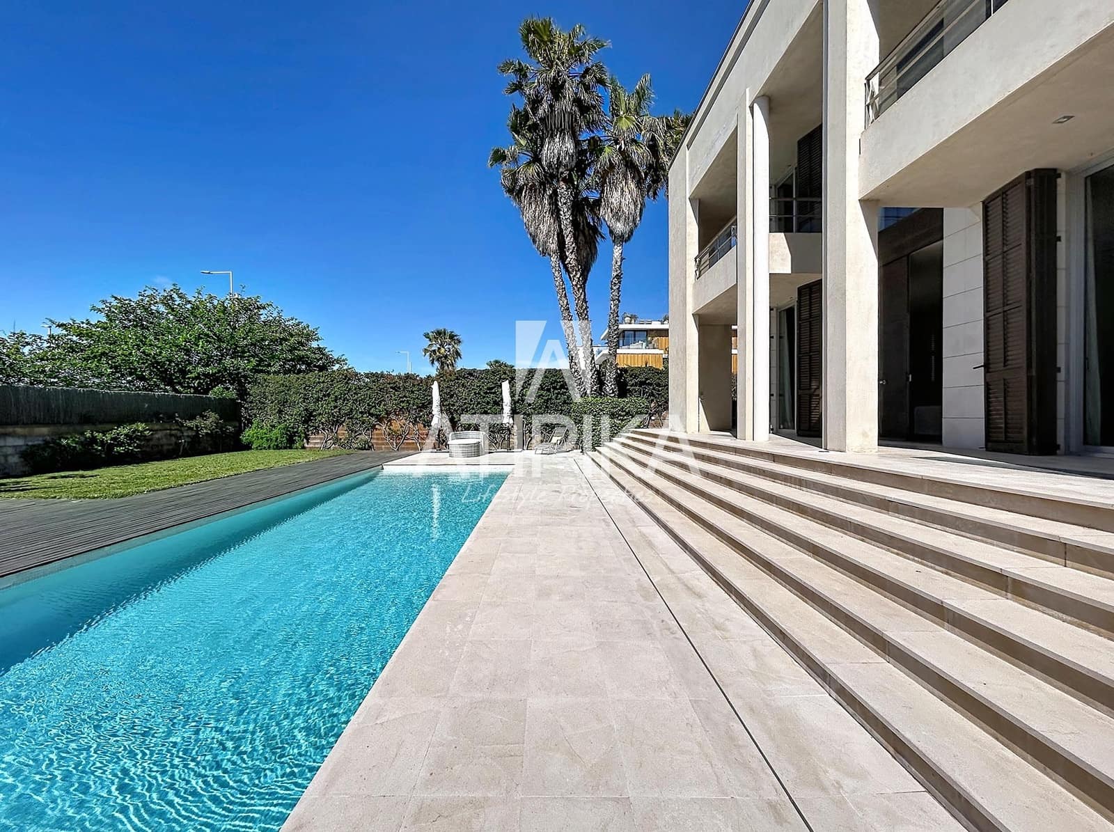 6 soveværelse Villa til salg i Gava med swimmingpool - € 8.484.000 (Ref: 9941439)