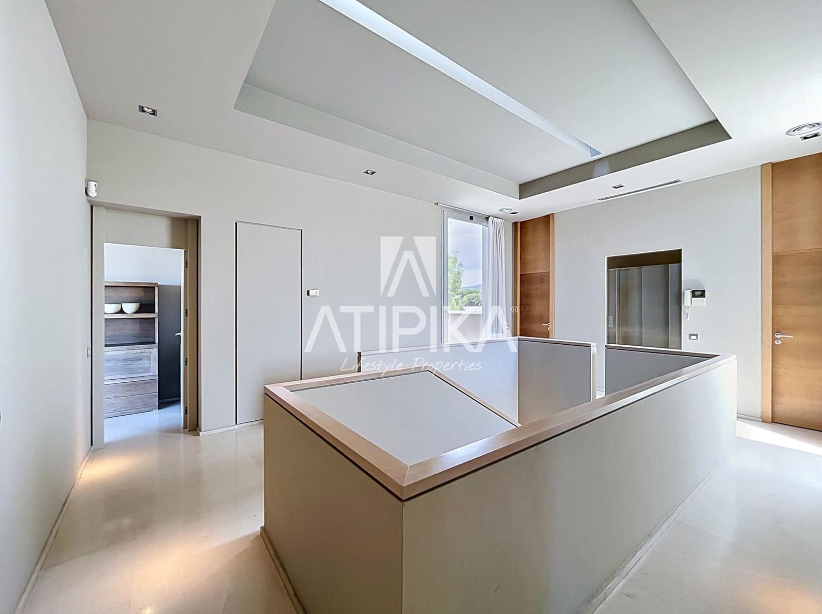 6 soveværelse Villa til salg i Gava med swimmingpool - € 8.484.000 (Ref: 9941439)