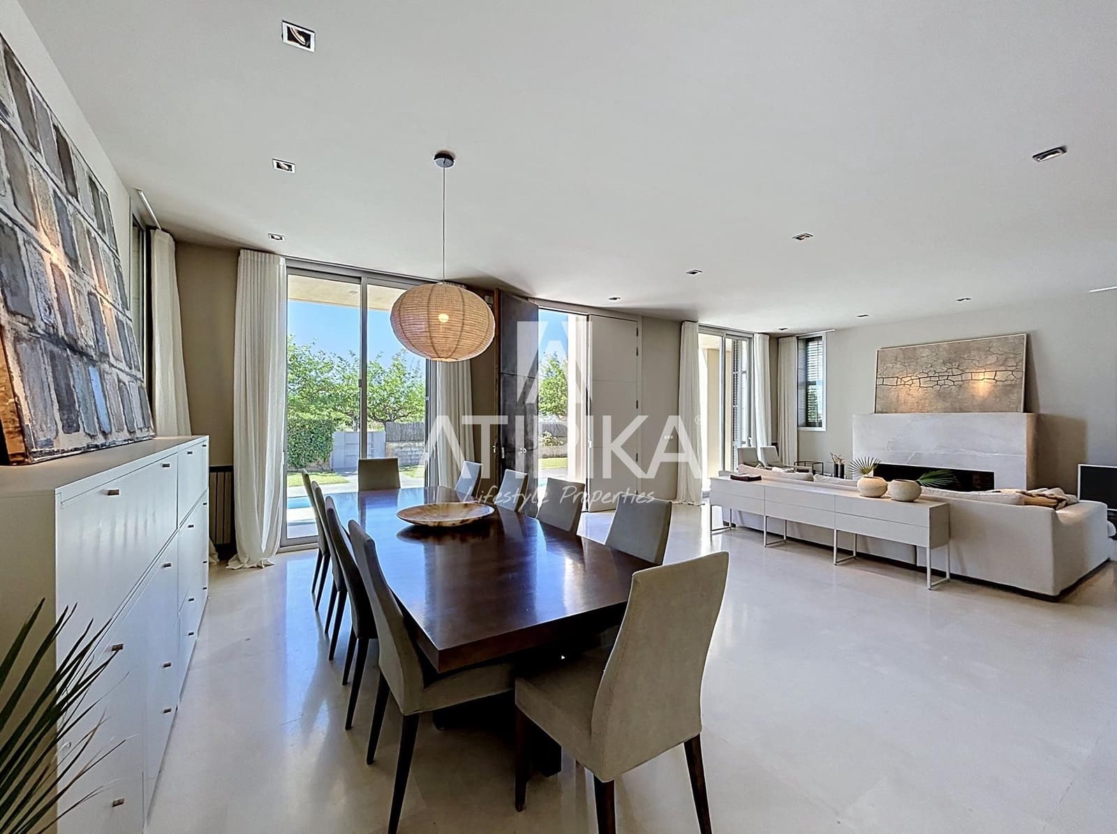 6 soveværelse Villa til salg i Gava med swimmingpool - € 8.484.000 (Ref: 9941439)