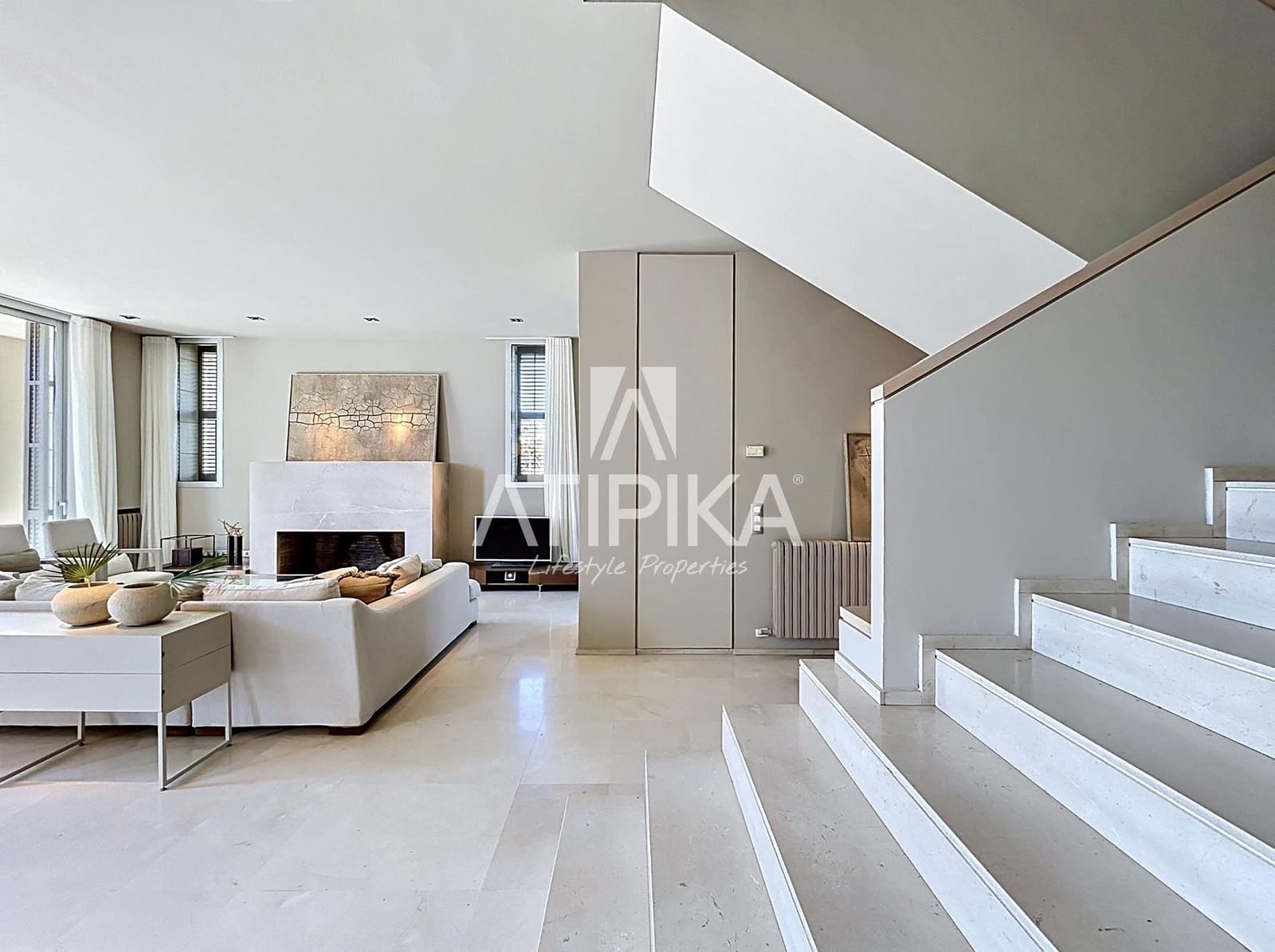 6 soveværelse Villa til salg i Gava med swimmingpool - € 8.484.000 (Ref: 9941439)