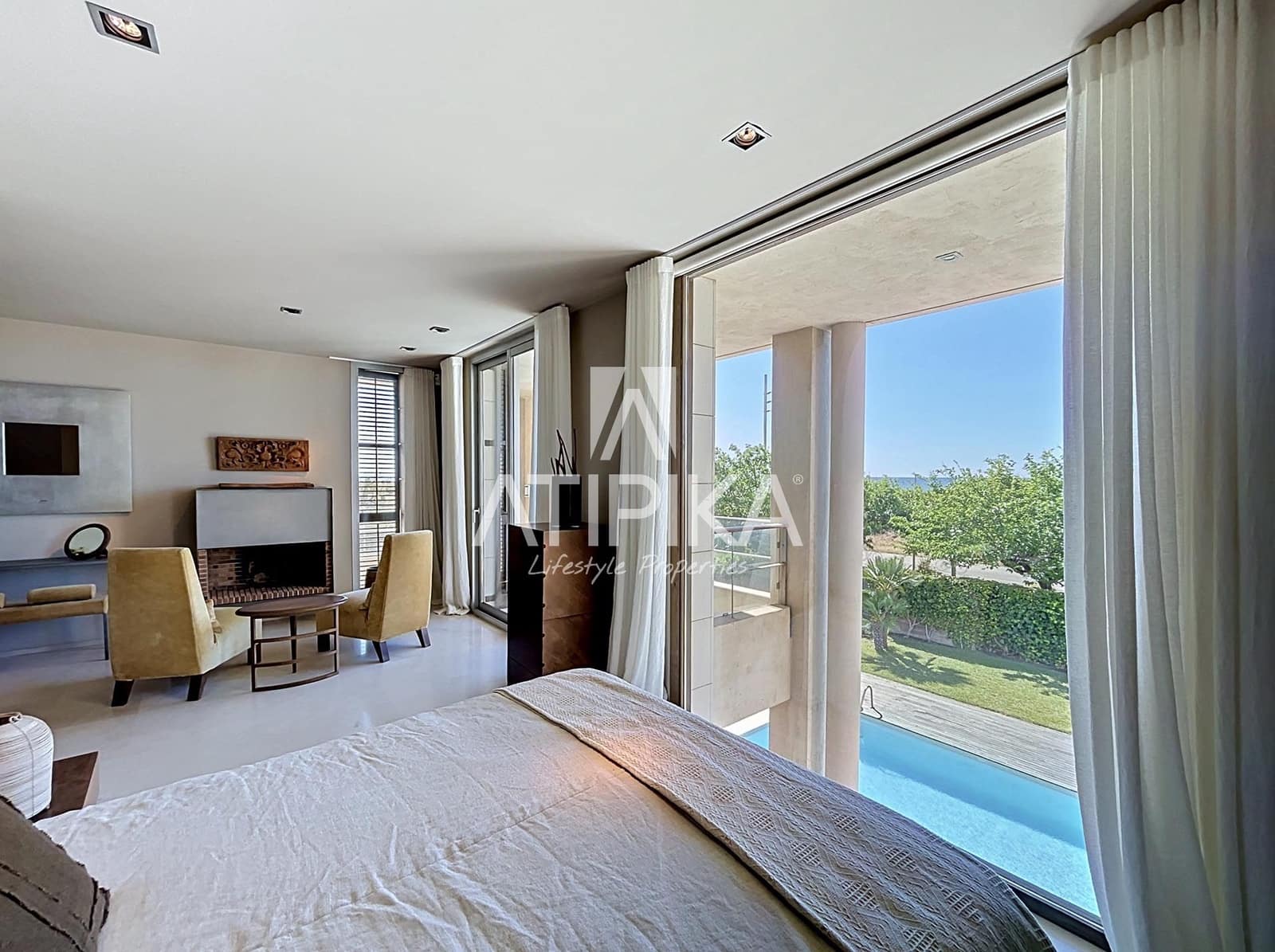 6 soveværelse Villa til salg i Gava med swimmingpool - € 8.484.000 (Ref: 9941439)