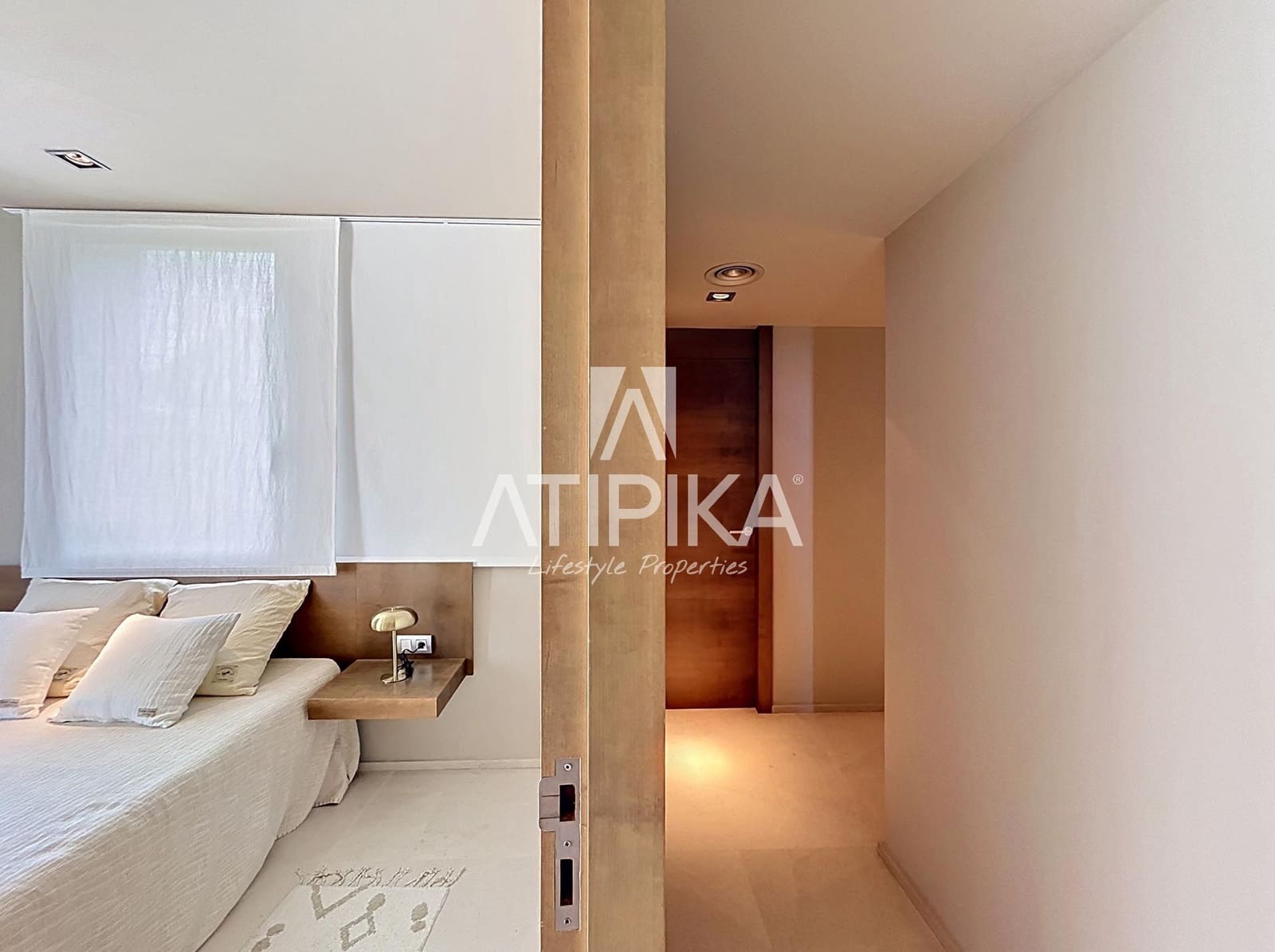 6 soveværelse Villa til salg i Gava med swimmingpool - € 8.484.000 (Ref: 9941439)