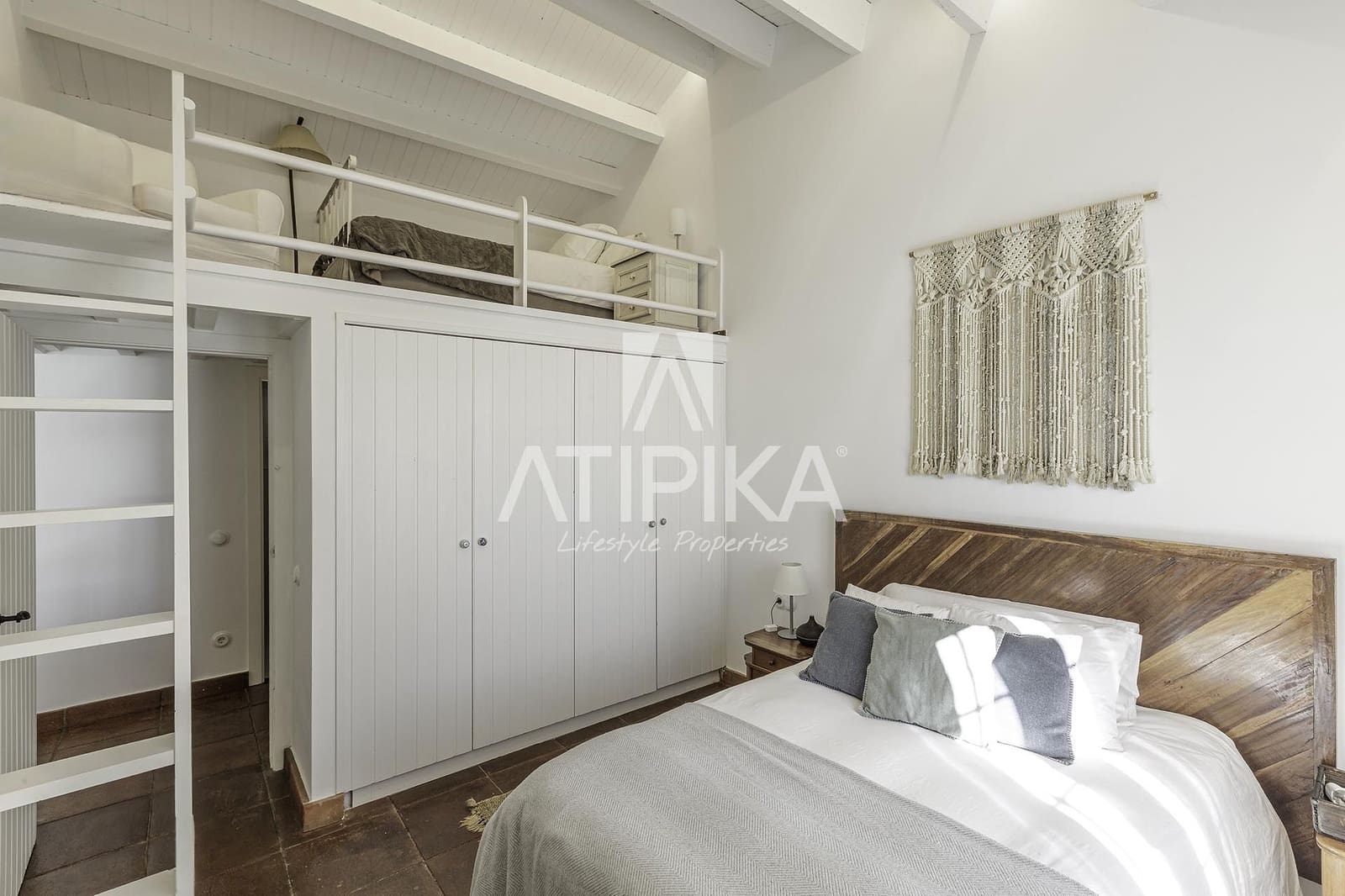 5 sypialnia Willa na sprzedaż w Cabrera de Mar z basenem - 2 650 000 € (Ref: 9941440)