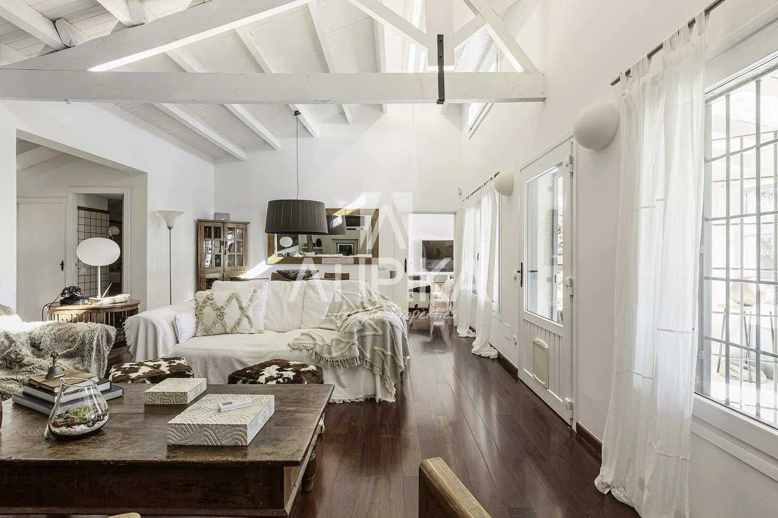 5 sypialnia Willa na sprzedaż w Cabrera de Mar z basenem - 2 650 000 € (Ref: 9941440)