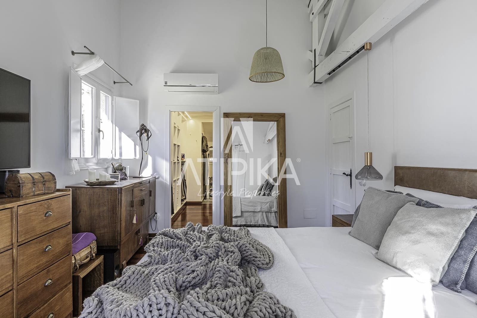5 sypialnia Willa na sprzedaż w Cabrera de Mar z basenem - 2 650 000 € (Ref: 9941440)