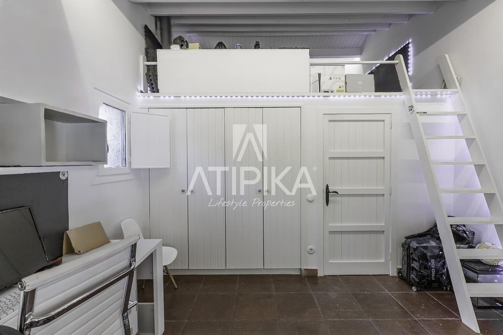 5 sypialnia Willa na sprzedaż w Cabrera de Mar z basenem - 2 650 000 € (Ref: 9941440)
