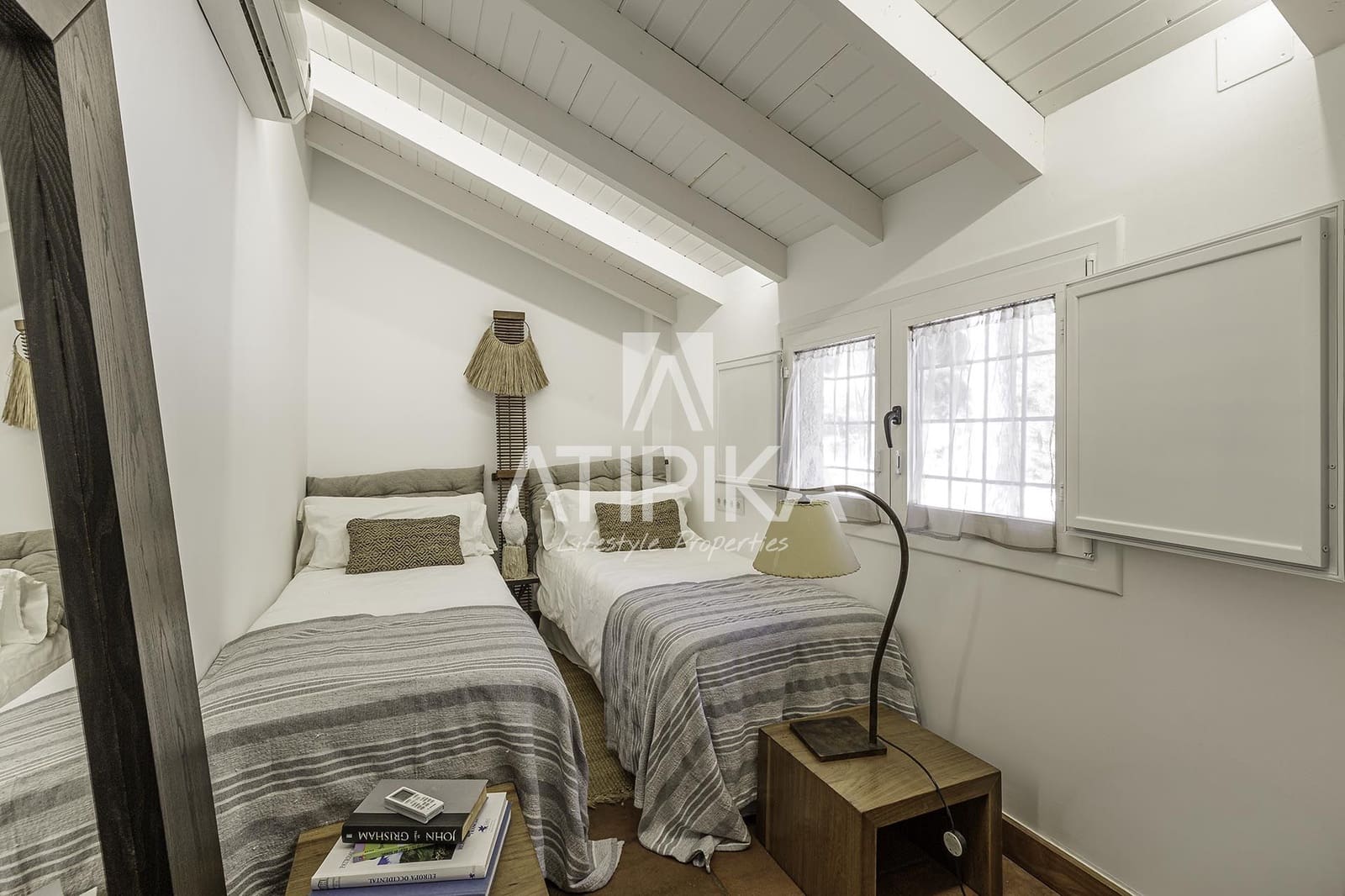 5 sypialnia Willa na sprzedaż w Cabrera de Mar z basenem - 2 650 000 € (Ref: 9941440)