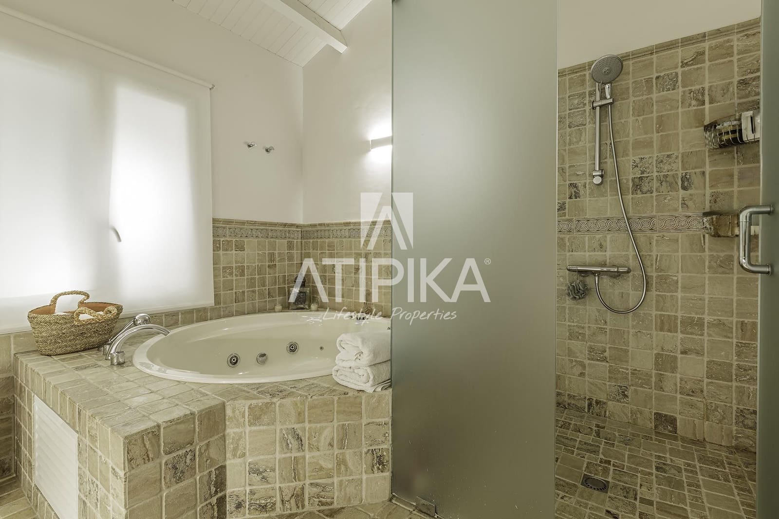 5 sypialnia Willa na sprzedaż w Cabrera de Mar z basenem - 2 650 000 € (Ref: 9941440)