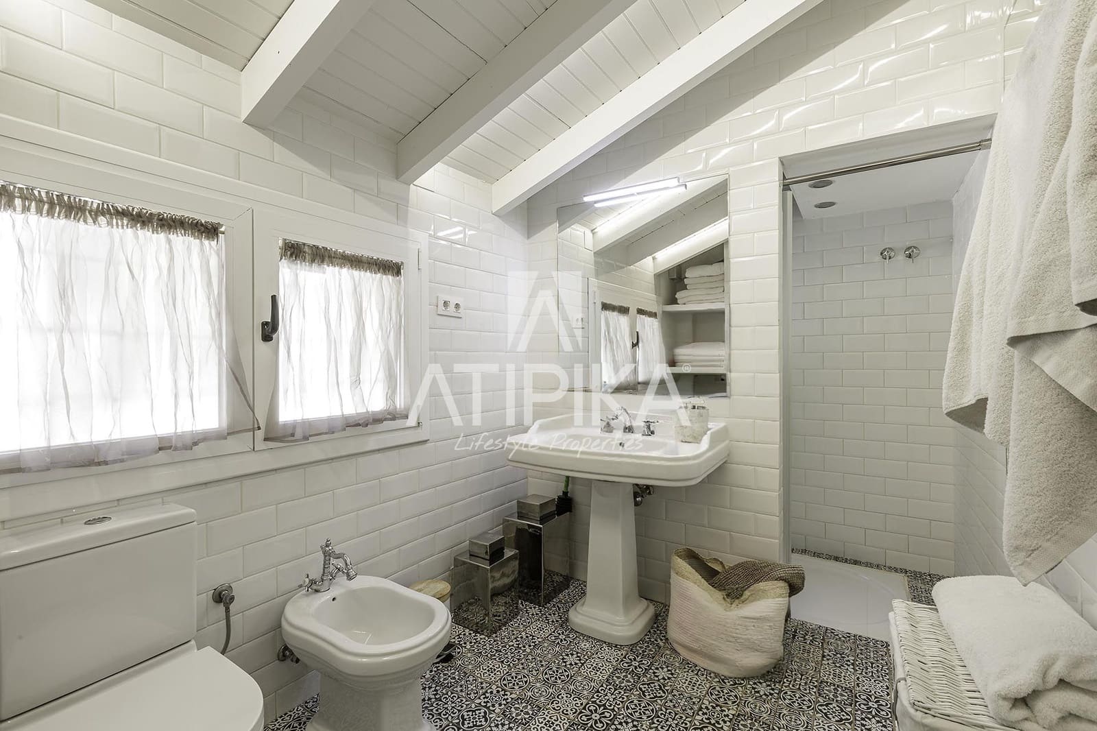 5 sypialnia Willa na sprzedaż w Cabrera de Mar z basenem - 2 650 000 € (Ref: 9941440)