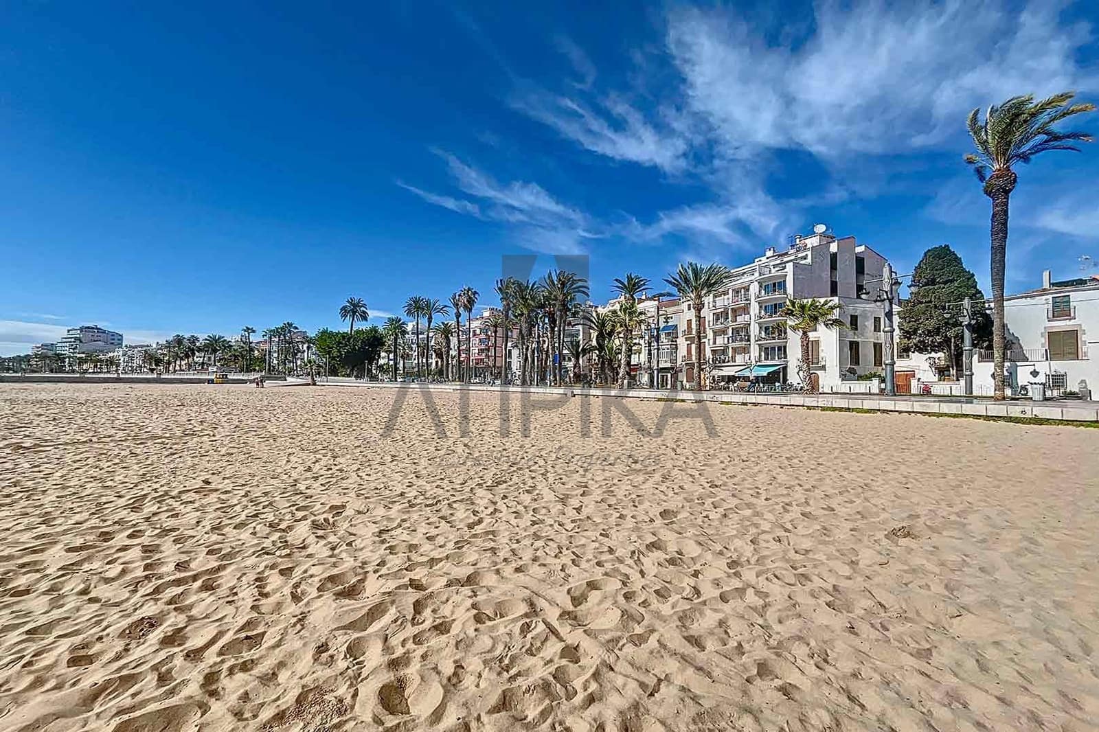 5 makuuhuone Huvila myytävänä paikassa Sant Pere de Ribes mukana uima-altaan - 1 200 000 € (Ref: 9941442)