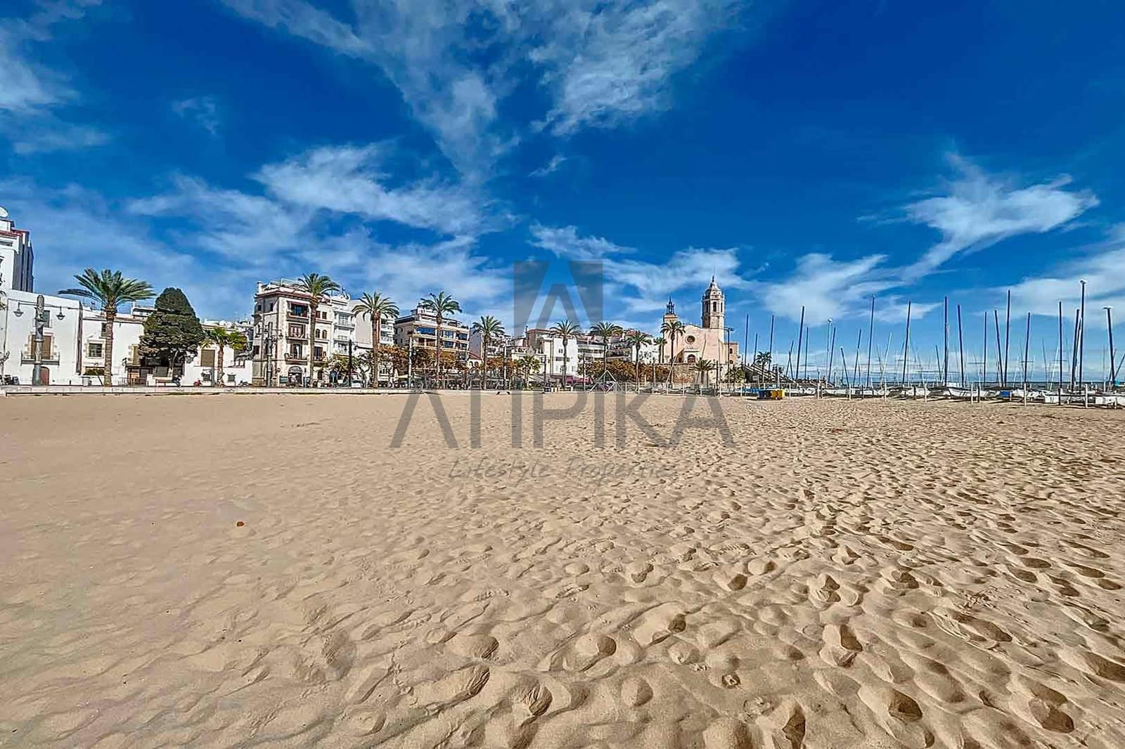 5 makuuhuone Huvila myytävänä paikassa Sant Pere de Ribes mukana uima-altaan - 1 200 000 € (Ref: 9941442)