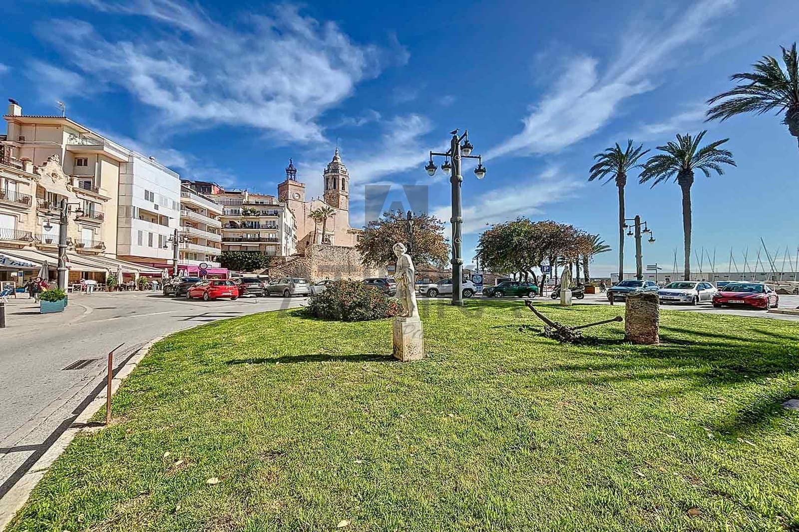 5 makuuhuone Huvila myytävänä paikassa Sant Pere de Ribes mukana uima-altaan - 1 200 000 € (Ref: 9941442)
