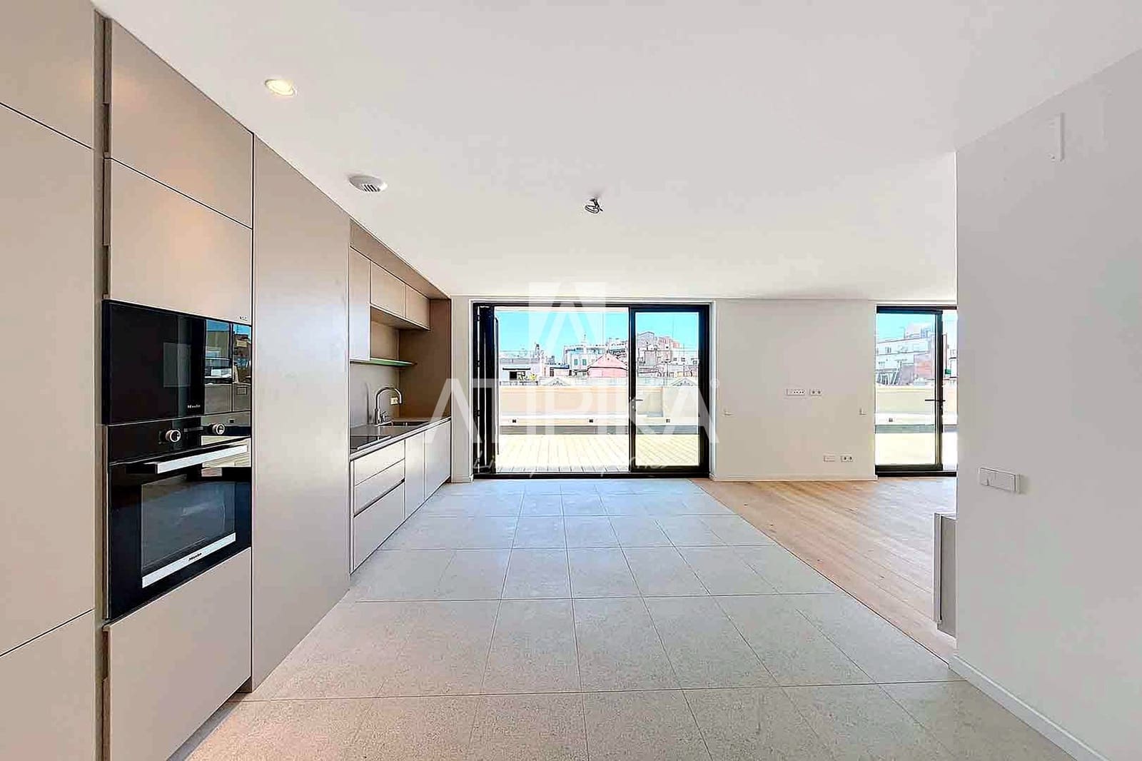 3 makuuhuone Kattohuoneisto myytävänä paikassa Barcelona kaupunki - 4 300 000 € (Ref: 9941443)