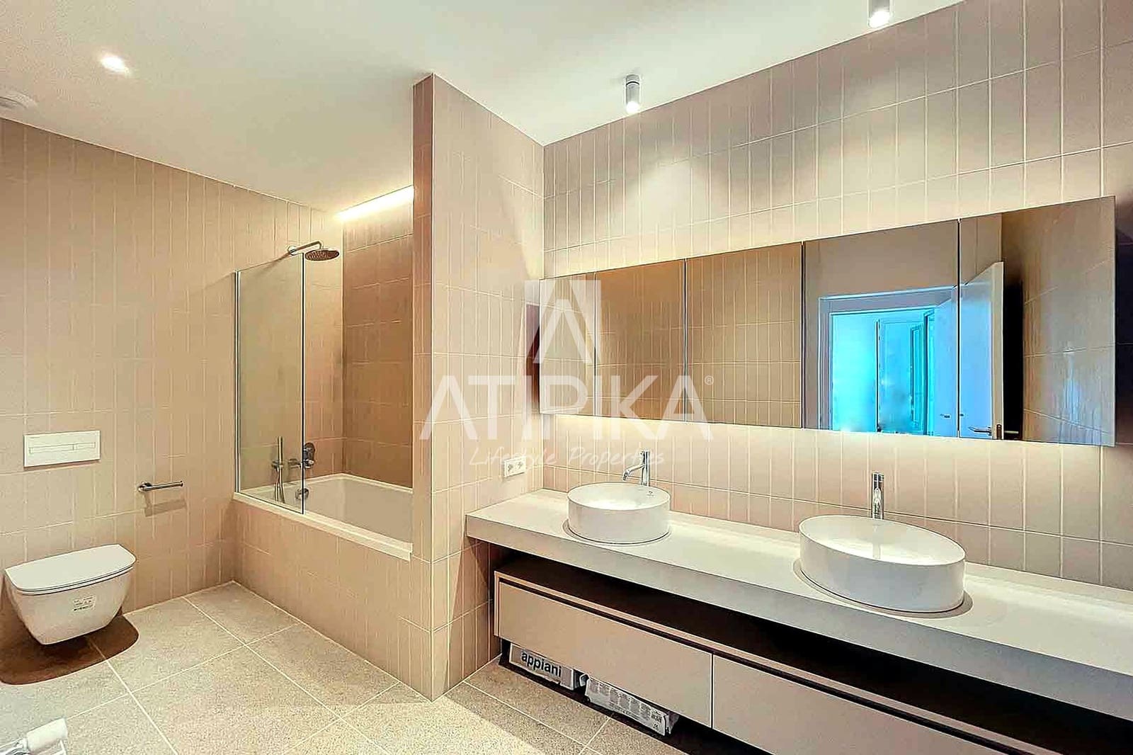 3 makuuhuone Kattohuoneisto myytävänä paikassa Barcelona kaupunki - 4 300 000 € (Ref: 9941443)