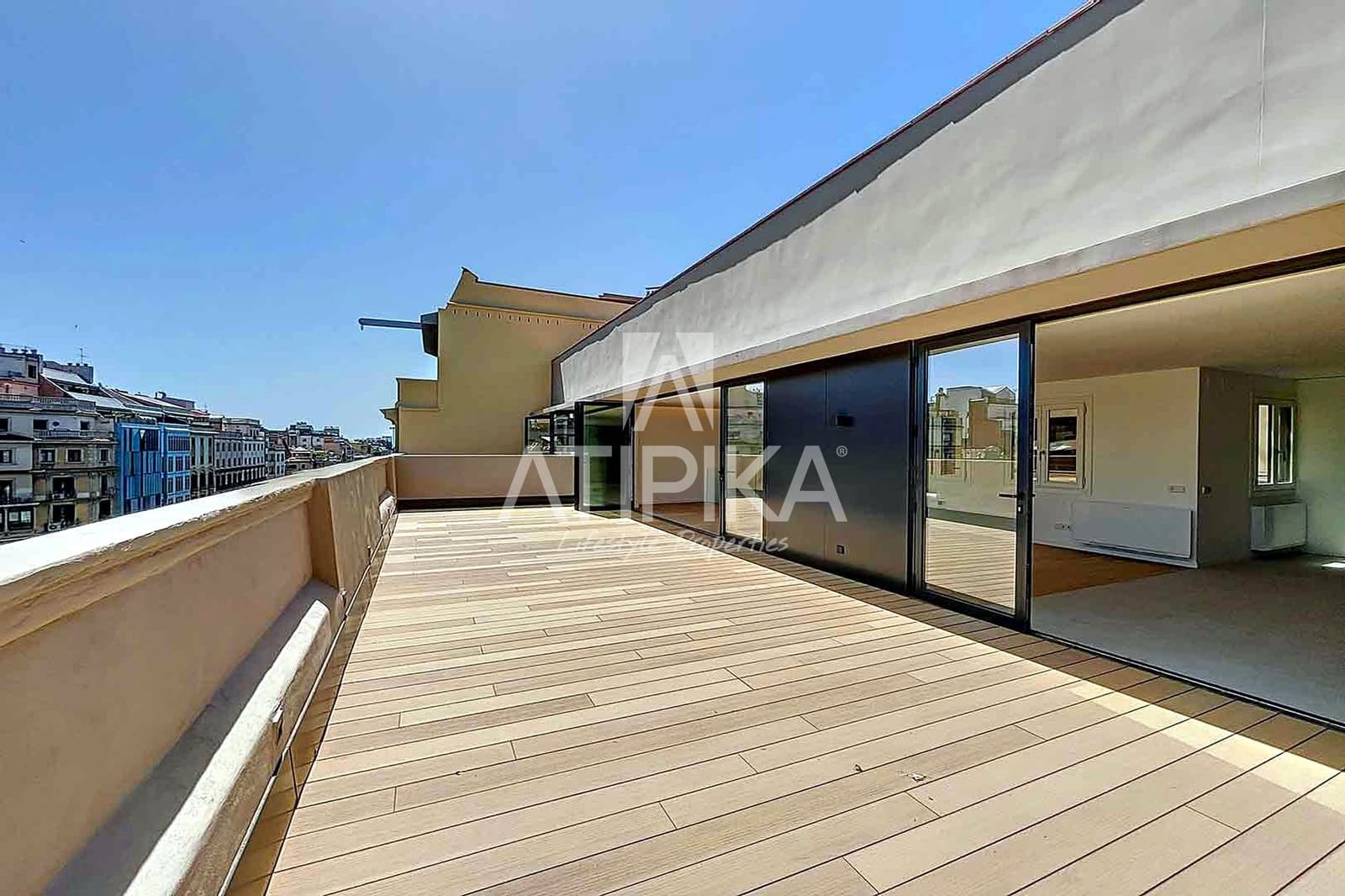 3 makuuhuone Kattohuoneisto myytävänä paikassa Barcelona kaupunki - 4 300 000 € (Ref: 9941443)