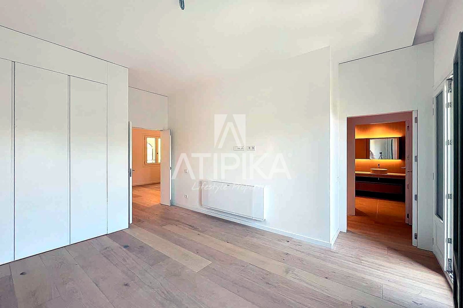 3 makuuhuone Kattohuoneisto myytävänä paikassa Barcelona kaupunki - 4 300 000 € (Ref: 9941443)