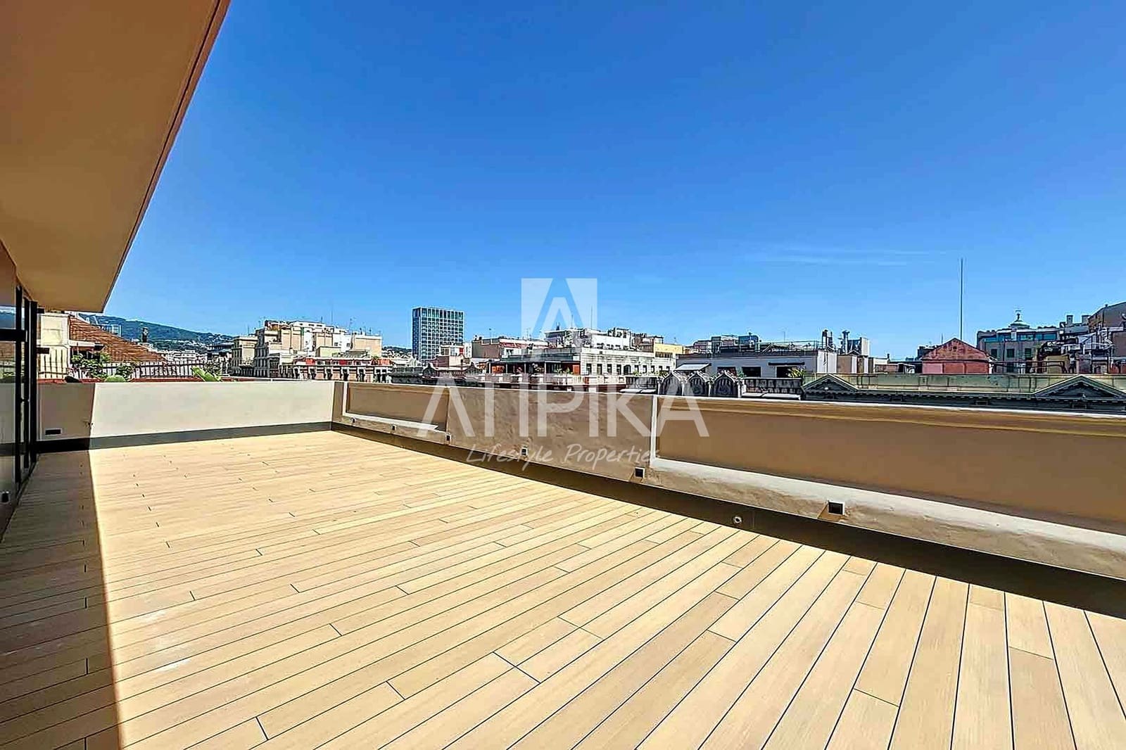 3 makuuhuone Kattohuoneisto myytävänä paikassa Barcelona kaupunki - 4 300 000 € (Ref: 9941443)
