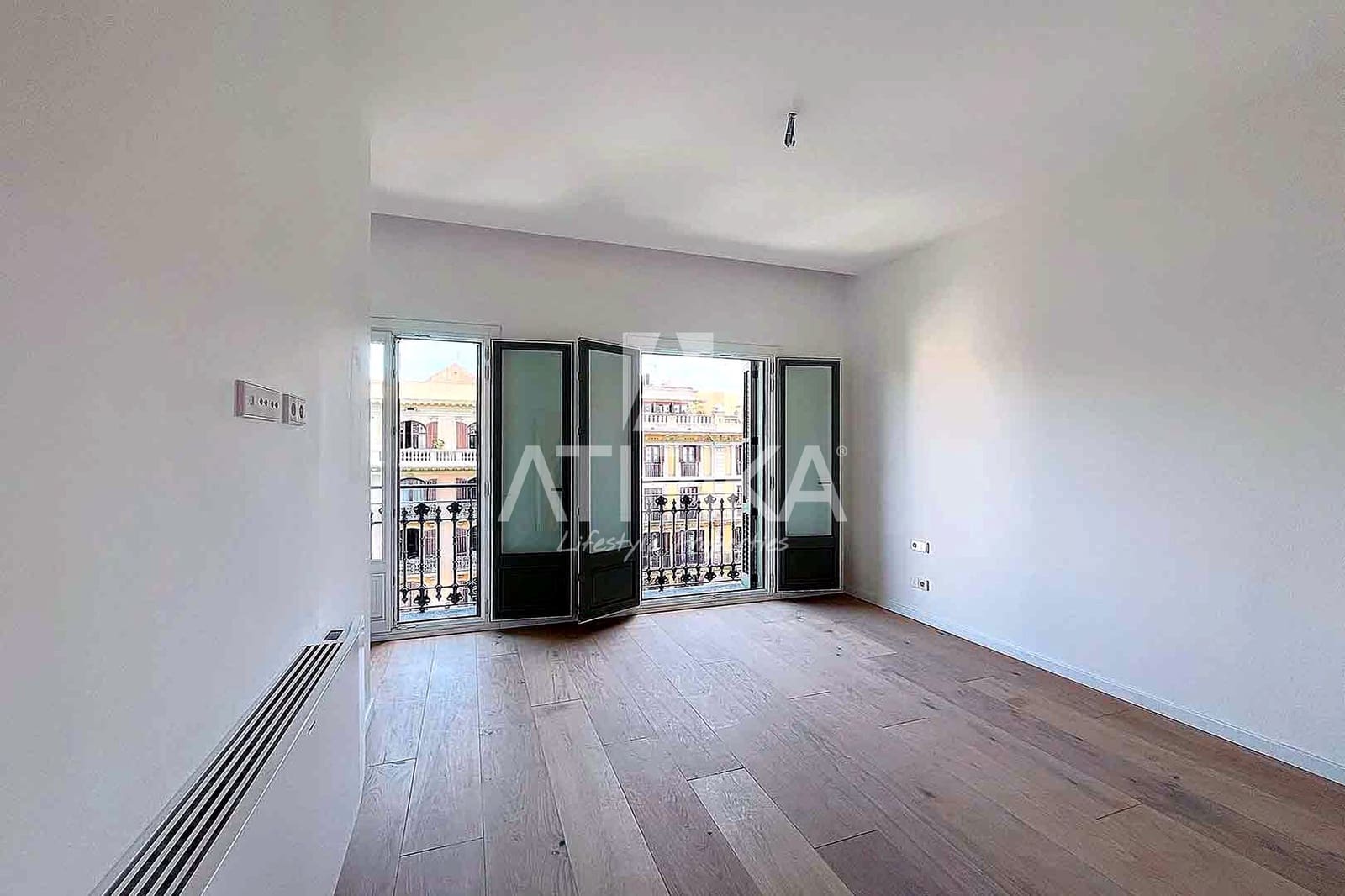 3 makuuhuone Kattohuoneisto myytävänä paikassa Barcelona kaupunki - 4 300 000 € (Ref: 9941443)