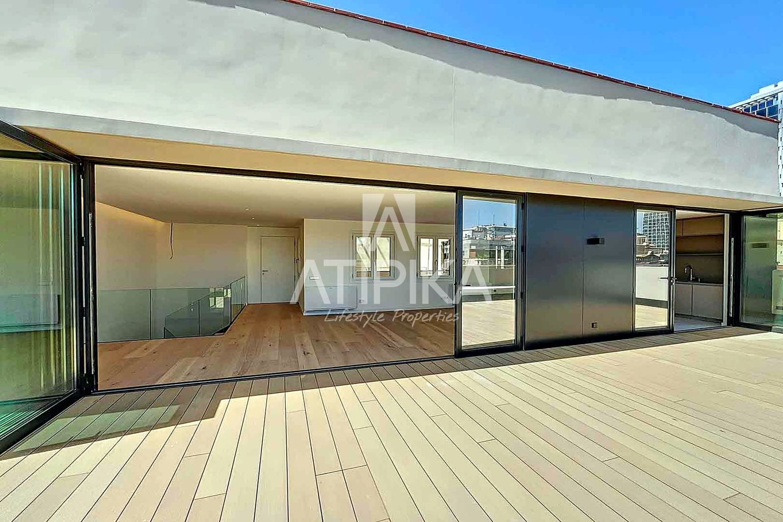 3 makuuhuone Kattohuoneisto myytävänä paikassa Barcelona kaupunki - 4 300 000 € (Ref: 9941443)