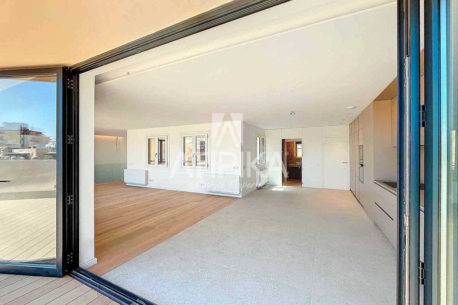 3 makuuhuone Kattohuoneisto myytävänä paikassa Barcelona kaupunki - 4 300 000 € (Ref: 9941443)