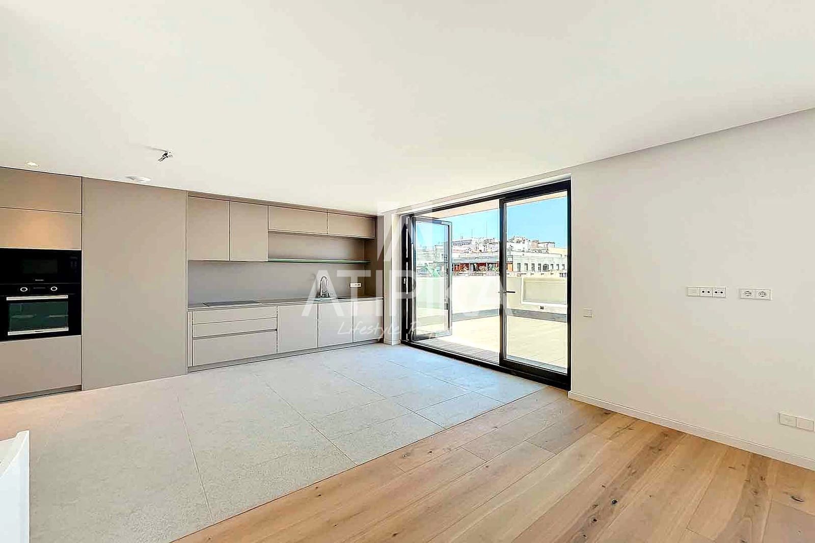 3 makuuhuone Kattohuoneisto myytävänä paikassa Barcelona kaupunki - 4 300 000 € (Ref: 9941443)