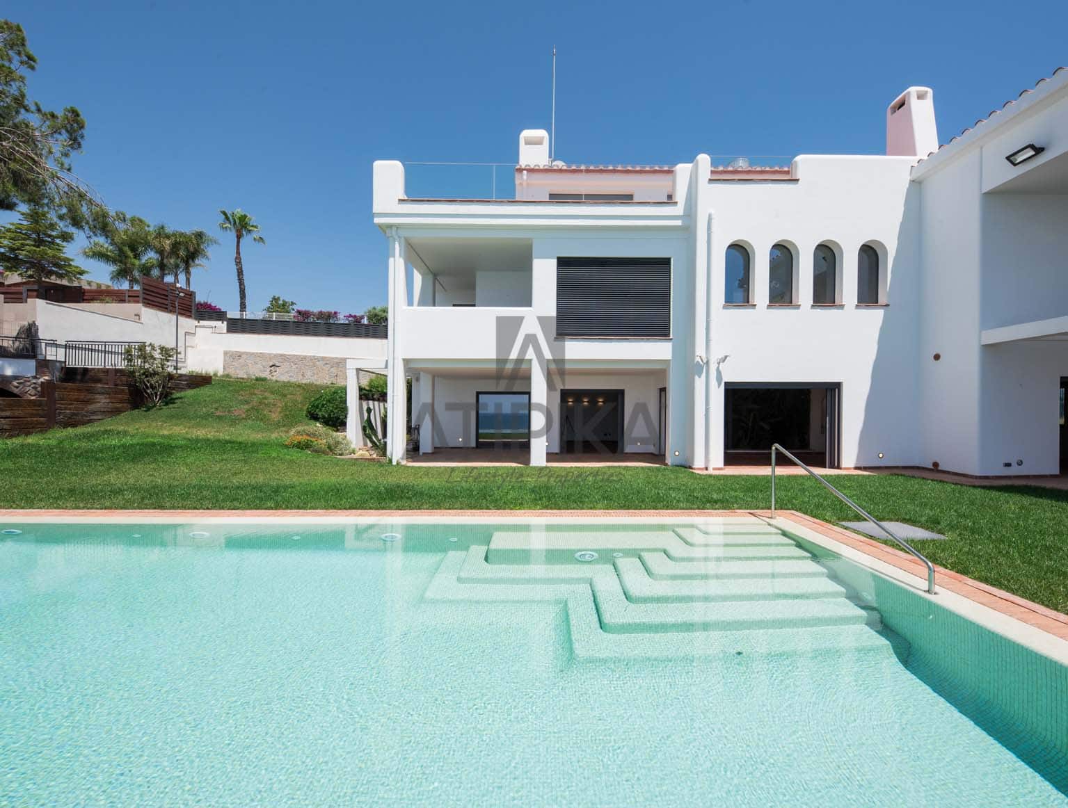5 soverom Villa til salgs i Arenys de Mar med svømmebasseng - € 3 500 000 (Ref: 9941448)