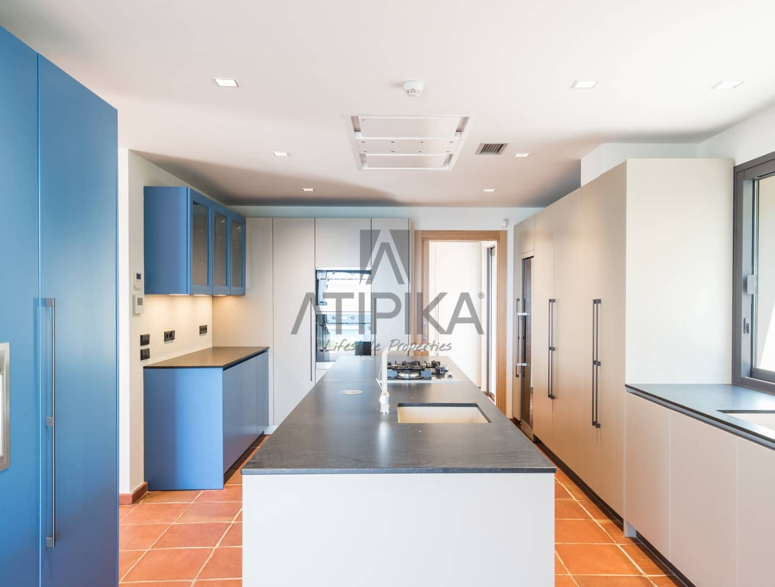 5 soverom Villa til salgs i Arenys de Mar med svømmebasseng - € 3 500 000 (Ref: 9941448)