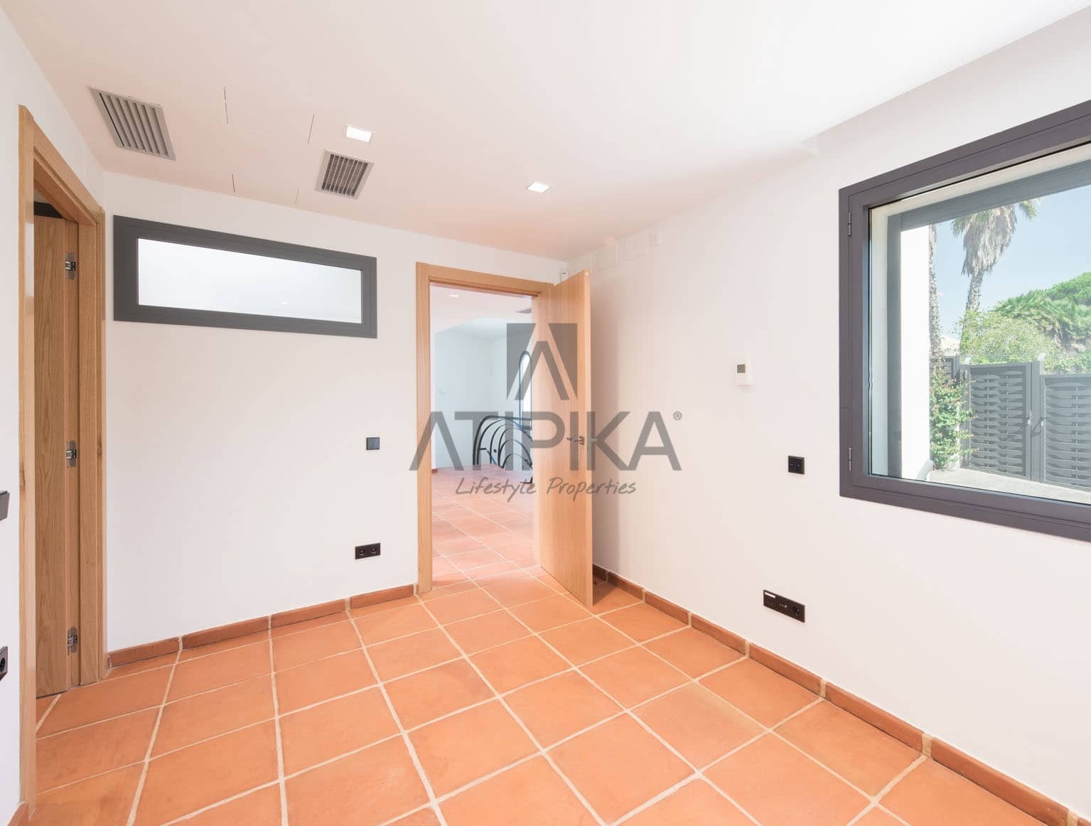 5 soverom Villa til salgs i Arenys de Mar med svømmebasseng - € 3 500 000 (Ref: 9941448)